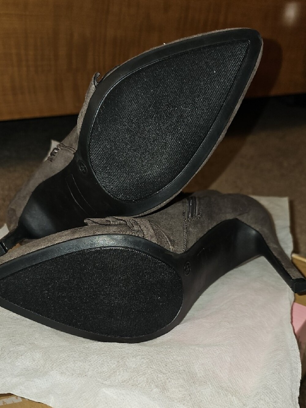 Journee Collection Gray Suede Pointed-Toe Ruffle Ankle Booties - Picture 8 of 10